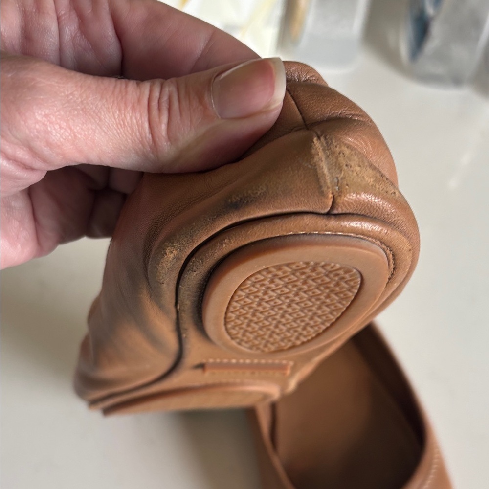 Tory Burch Brown Leather Flats with Gold Emblem - Picture 5 of 6